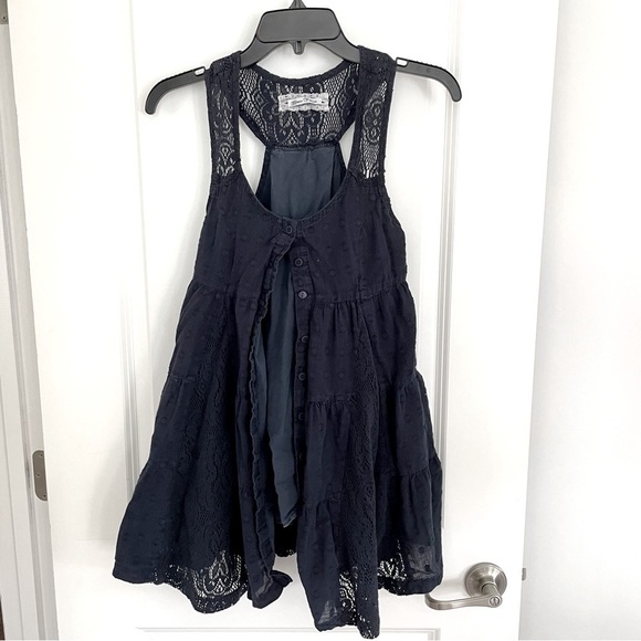 Classic T-Shirts Tops - Classic T-Shirts Navy Blue Lace Layered Tank Top Size S